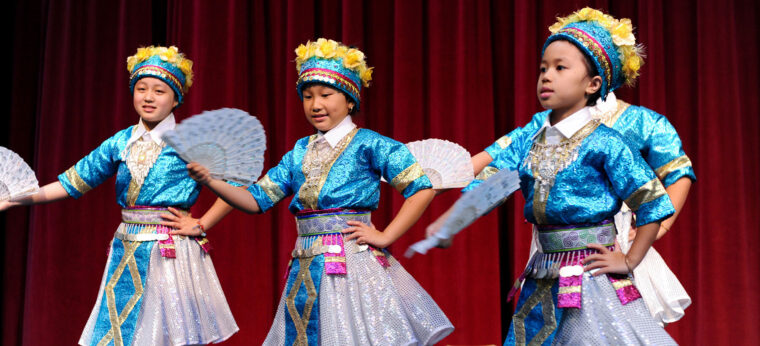 Hmong Dancers 2022 Hero 1800x820